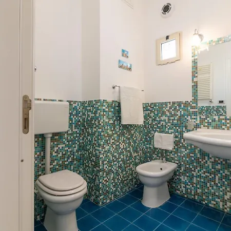 Guesthost - Lovely Flat Near Palazzo Dei Normanni Daire Palermo