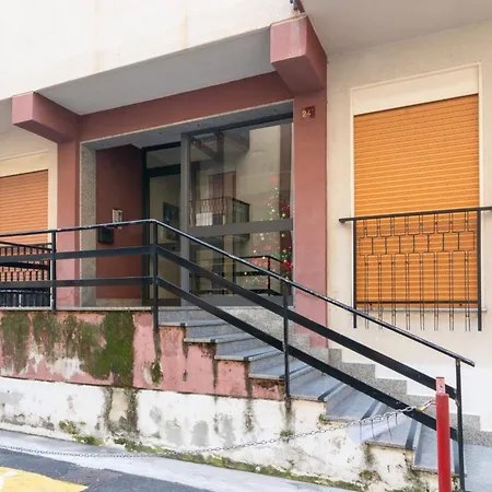 Guesthost - Lovely Flat Near Palazzo Dei Normanni Palermo